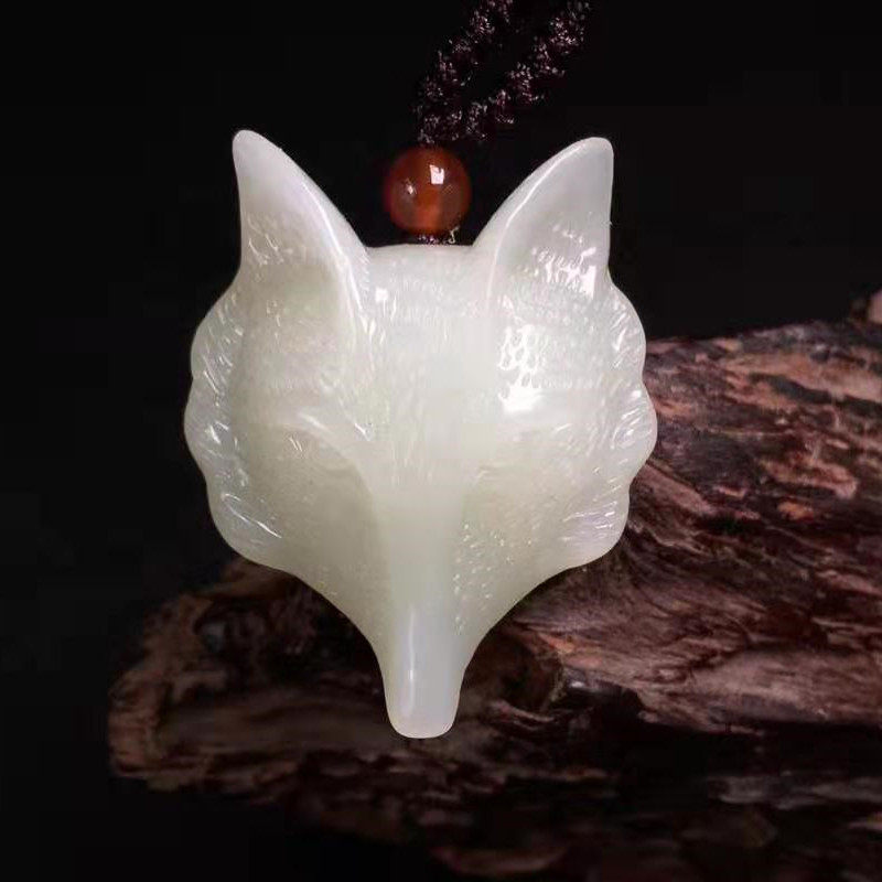 新疆天然玉石和田玉白玉狐狸挂件女款吊坠项链简单大方送证书玉牌