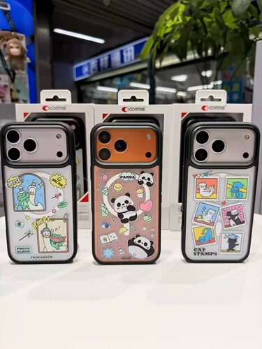 Comma品牌适用于苹果17.17promax系列文创手机壳熊猫快乐鸭磁吸壳17pro手机壳