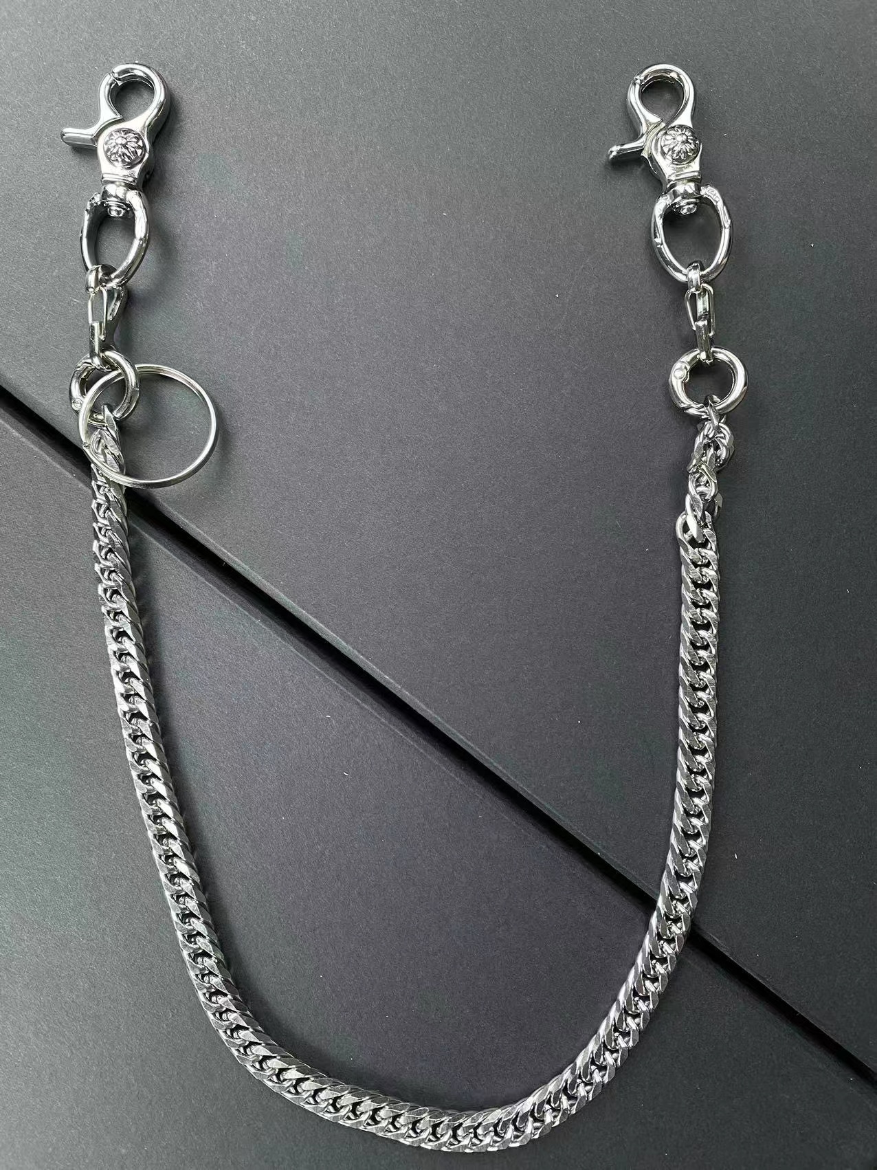 thumbnail for CGYYDS Melancholy Rich 2nd Generation Punk Style Retro Distressed Rose Carved Trouser Chain Chain Stacking Trend Accessories