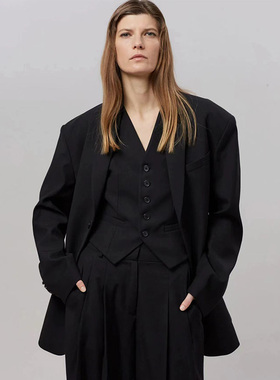 Facade pattern垫肩西装女冬季新款单排扣羊毛外套西服外套上衣