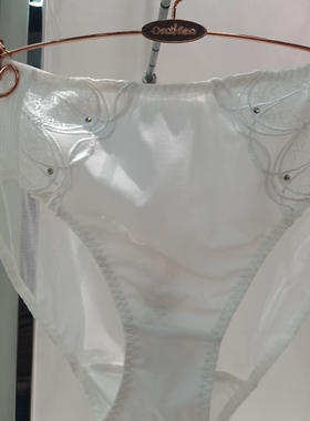 欧迪芬女中高腰蕾丝刺绣奢华性感三角内裤OB13339、13419吊牌139