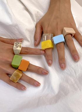 Colored square wide edged resin ring宽边树脂环夸张戒指