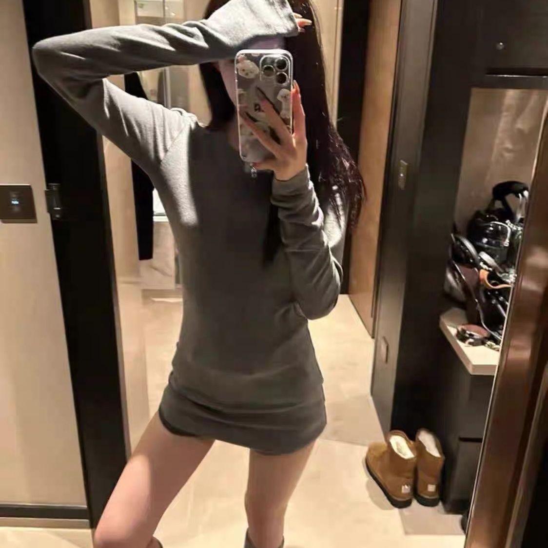 秋冬中长款德绒白色长袖t恤圆领修身显瘦打底衫女冬上衣辣妹ins