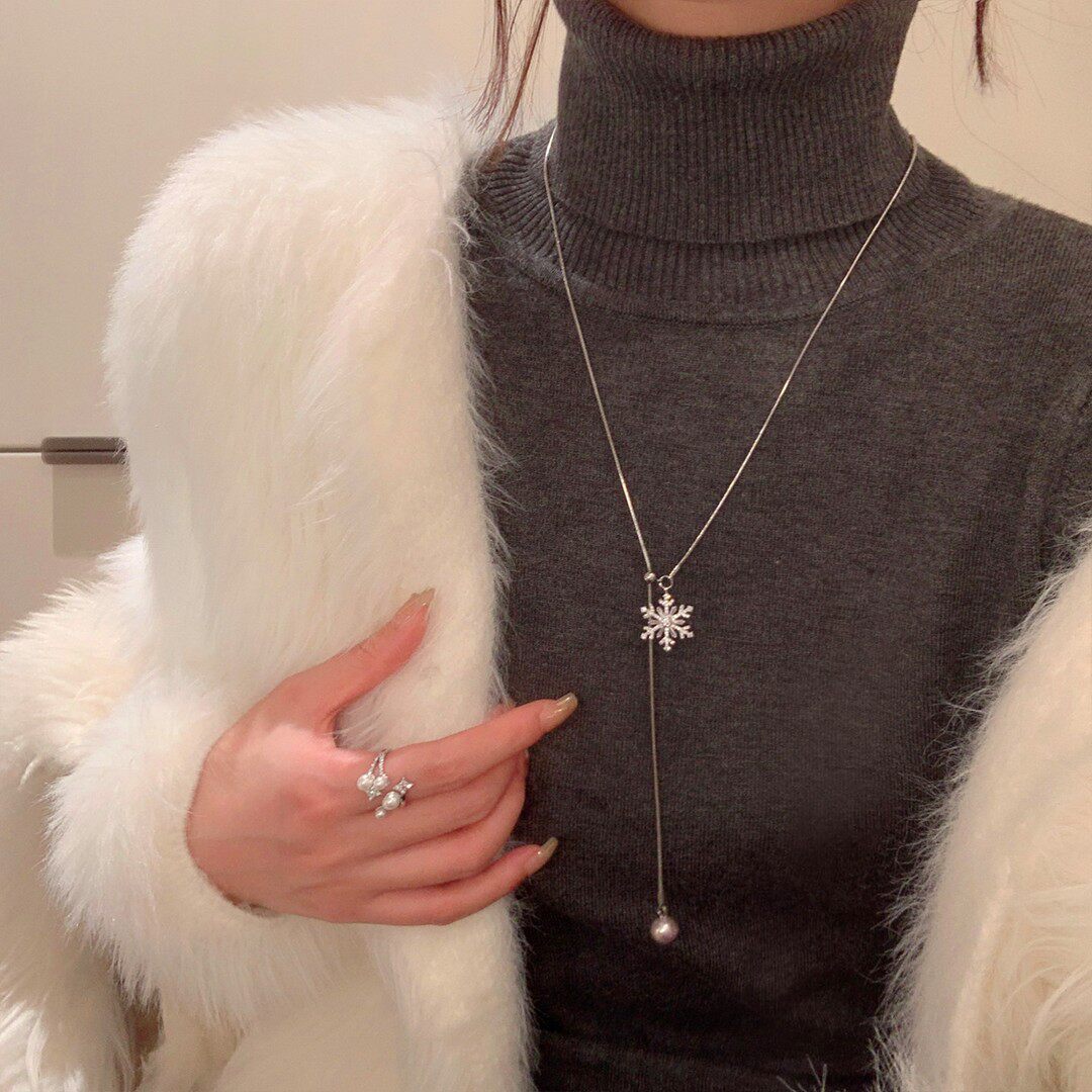 铜合金项链 精致雪花抽拉长项链女秋冬高级感轻奢小众毛衣链配饰
