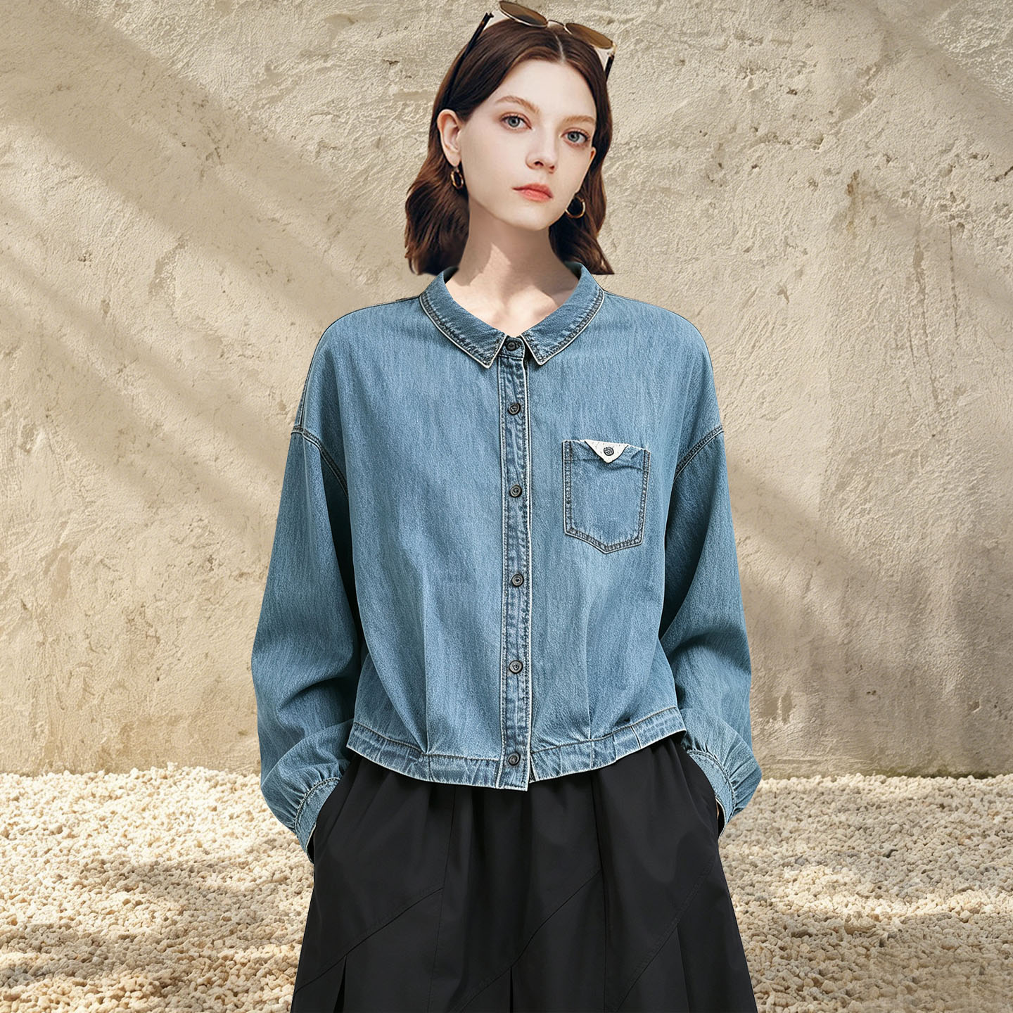 QOOEL复古翻领牛仔衬衫女宽松图片
