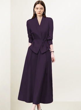 QOOEL法式高级感气质套装裙女2025秋款别致优雅上衣半身裙两件套