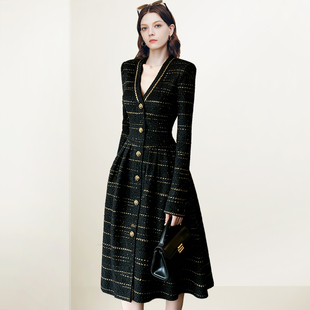 QOOEL法式小香风V领修身连衣裙2025秋冬新款高级轻奢名媛中长裙子