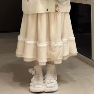 学院风秋冬减龄猫咪卡通针织衫 可爱甜美软糯厚实大摆半身裙三件套