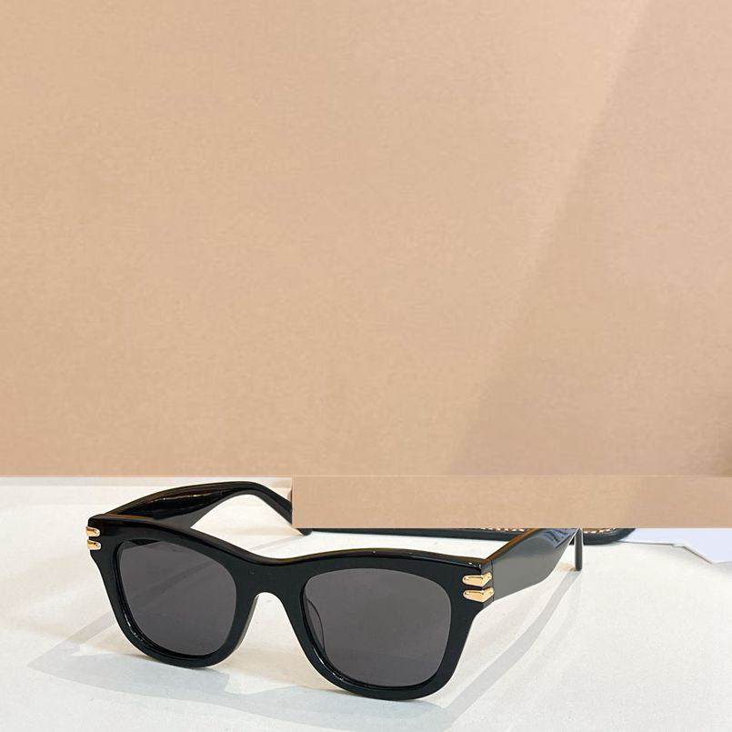 新款板材方形太阳眼镜男女通用2927U时尚素颜显瘦遮阳墨镜黑玳瑁