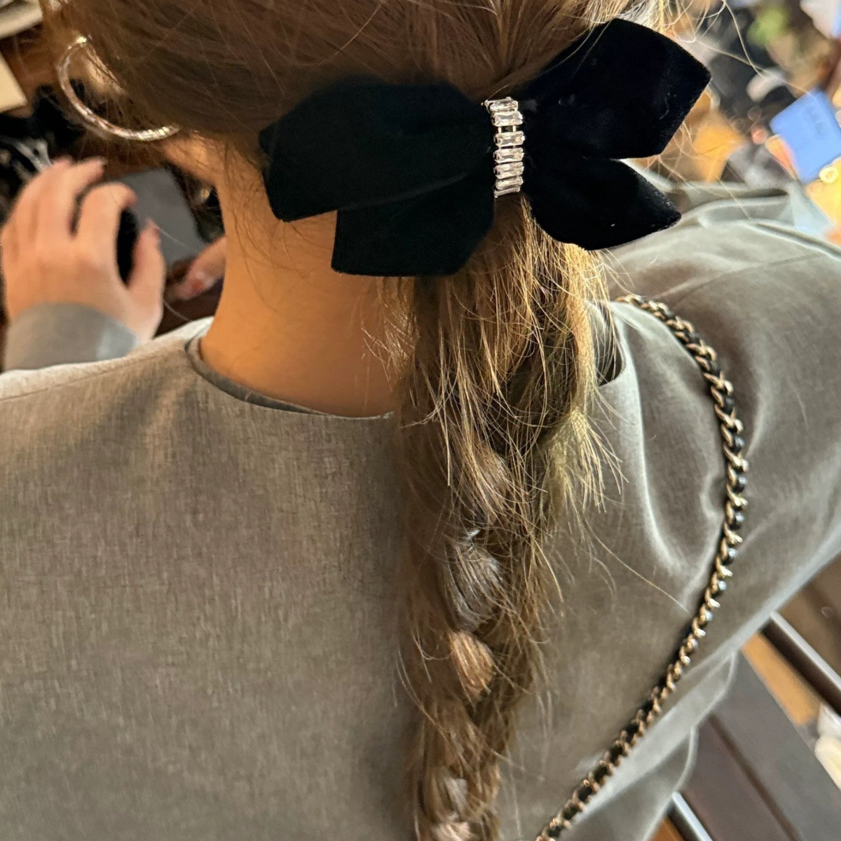 水钻绑带黑色丝绒蝴蝶结发夹女后脑勺高级感一字弹簧夹盘发发卡