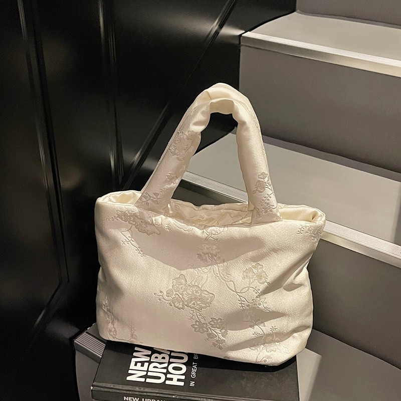 新中式刺绣花朵大容量托特包