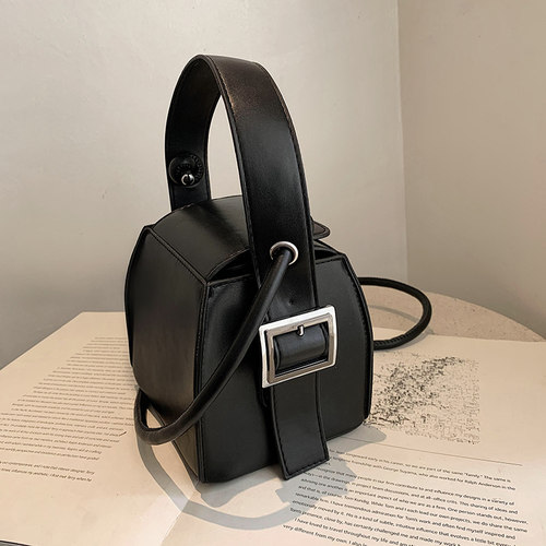 高级质感手提斜挎包小洋气百搭