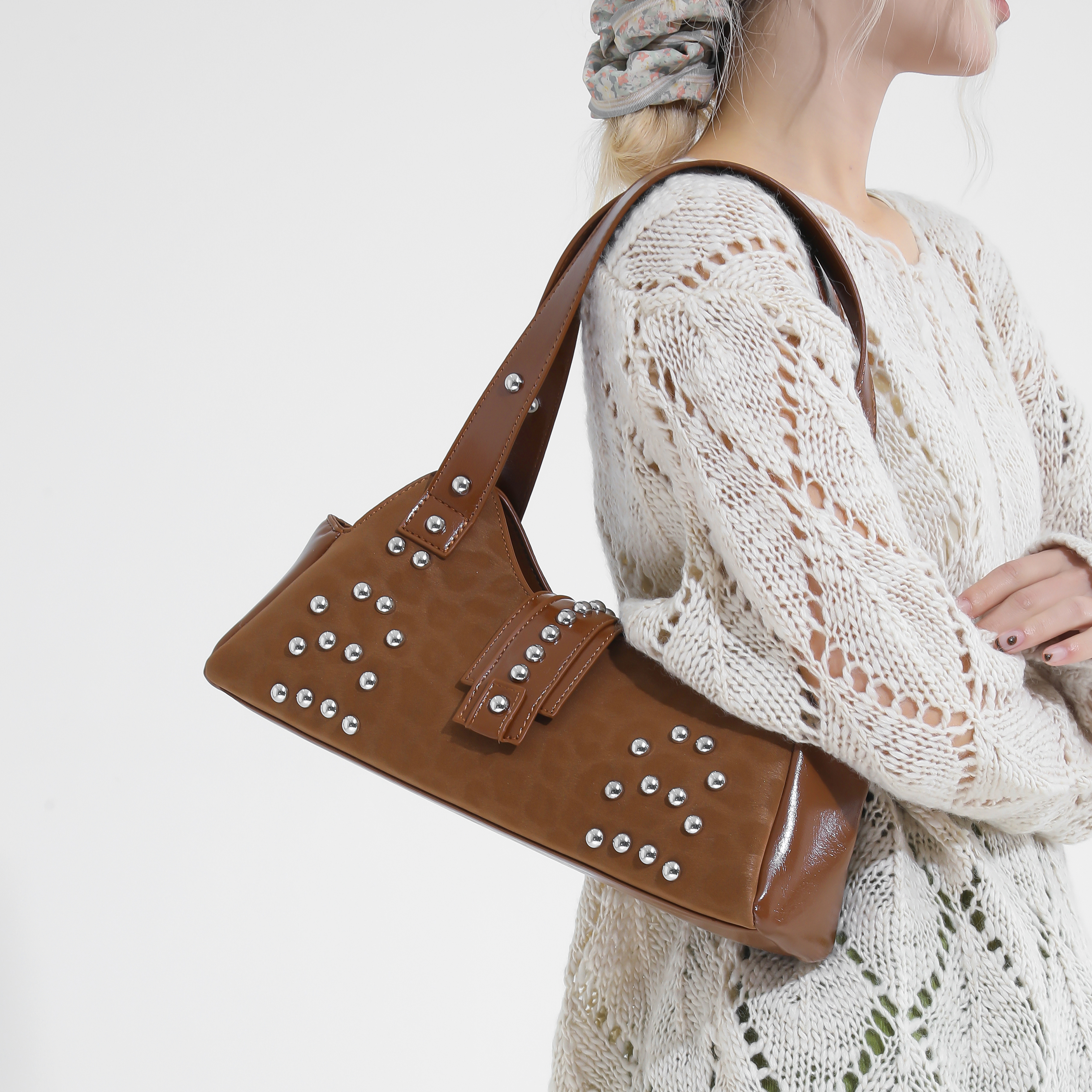 黑色摇滚朋克风腋下包