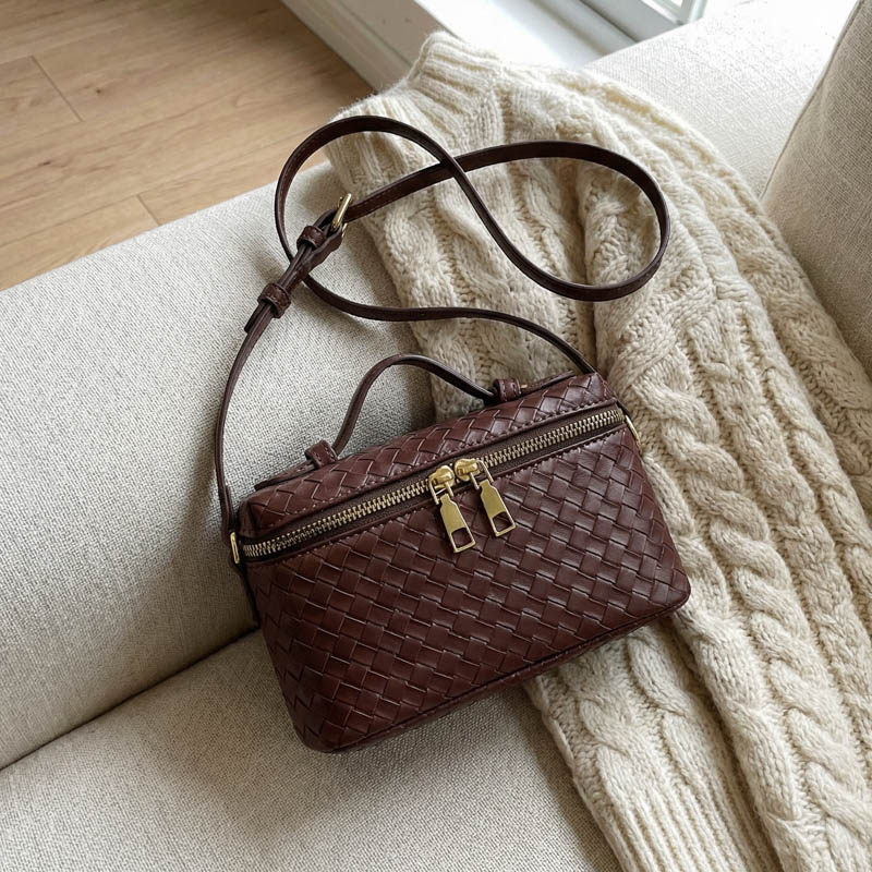 斜挎包手提包质感精致小包包饭盒包2026春夏新款休闲编织纹小方包,箱包皮具/热销女包/男包,小方包,淘宝优惠券,粉丝福利购,淘宝优惠卷