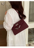 The high-end, light luxury and niche white handbag is a super popular single-shoulder crossbody Kelly bag for women in 2026 Spring/Summer thumbnail 5