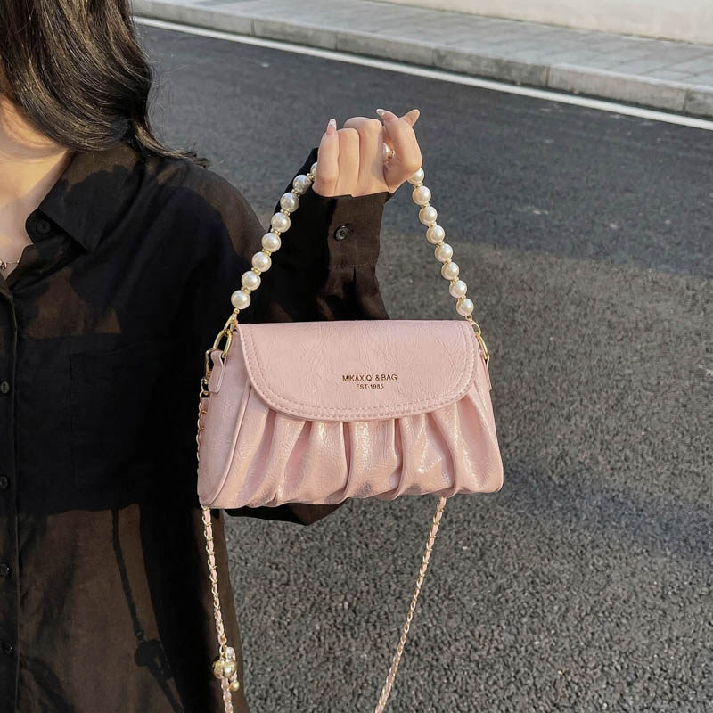 温柔仙女风小包包2026新款褶皱云朵包女珍珠链条小方包百搭斜挎包,箱包皮具/热销女包/男包,小方包,淘宝优惠券,粉丝福利购,淘宝优惠卷