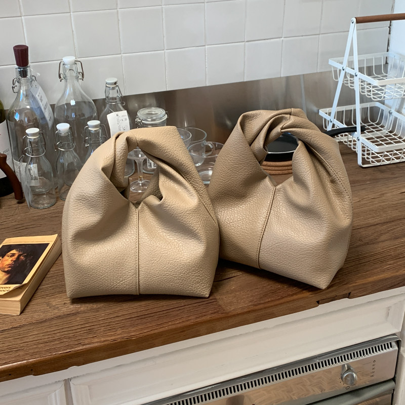 极简风休闲软皮小拎包小众设计云朵包女2026新款手提托特包通勤包,箱包皮具/热销女包/男包,托特包,淘宝优惠券,粉丝福利购,淘宝优惠卷