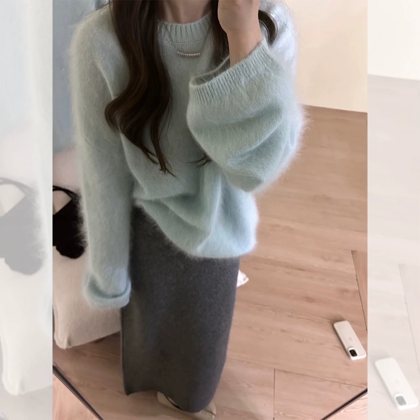 软糯奶呼呼蓝色马海毛圆领毛衣女秋冬宽松慵懒外穿套头针织衫上衣