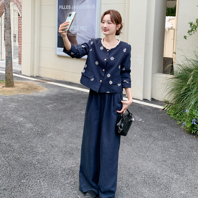 新款图大货刺绣面料西装套装275-W728-P205-K288,女装套装/套裙,柒柒家
