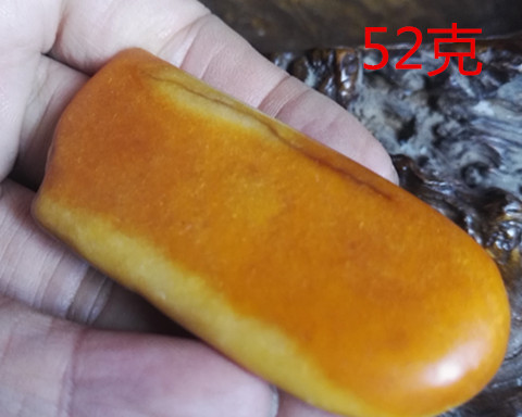 黄油真皮新疆和田玉黄玉籽料 真皮和田玉桂花黄黄玉籽料原石玩料