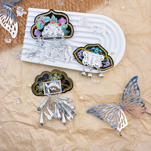 贵州苗族冰箱贴头饰头冠特色文创旅游纪念品凤凰古城蜡染手工箱贴