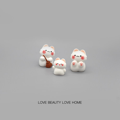 好无聊！摆几个云朵猫猫治愈电脑桌面日式工位办公桌小摆件装饰