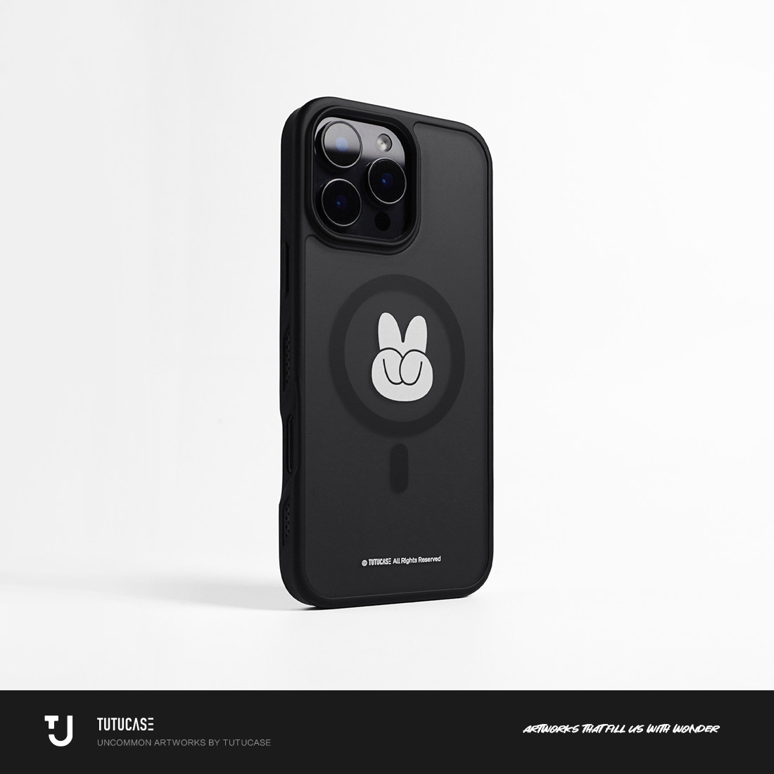 TUTUCASE｜原创设计磨砂黑透全包磁吸手机壳 兔耶 TU YEAH B002