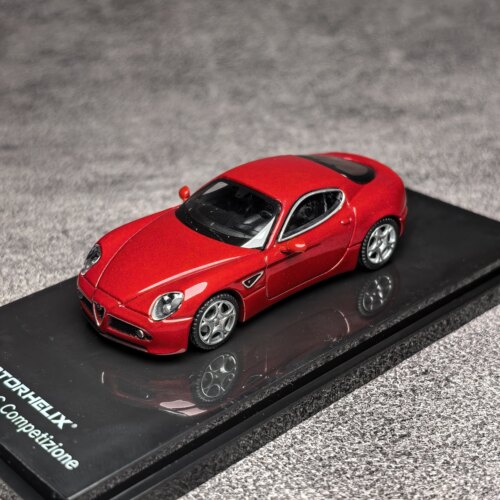MH 1:64 Alfa Romeo阿尔法罗密欧 8C Competizione  合金汽车模型