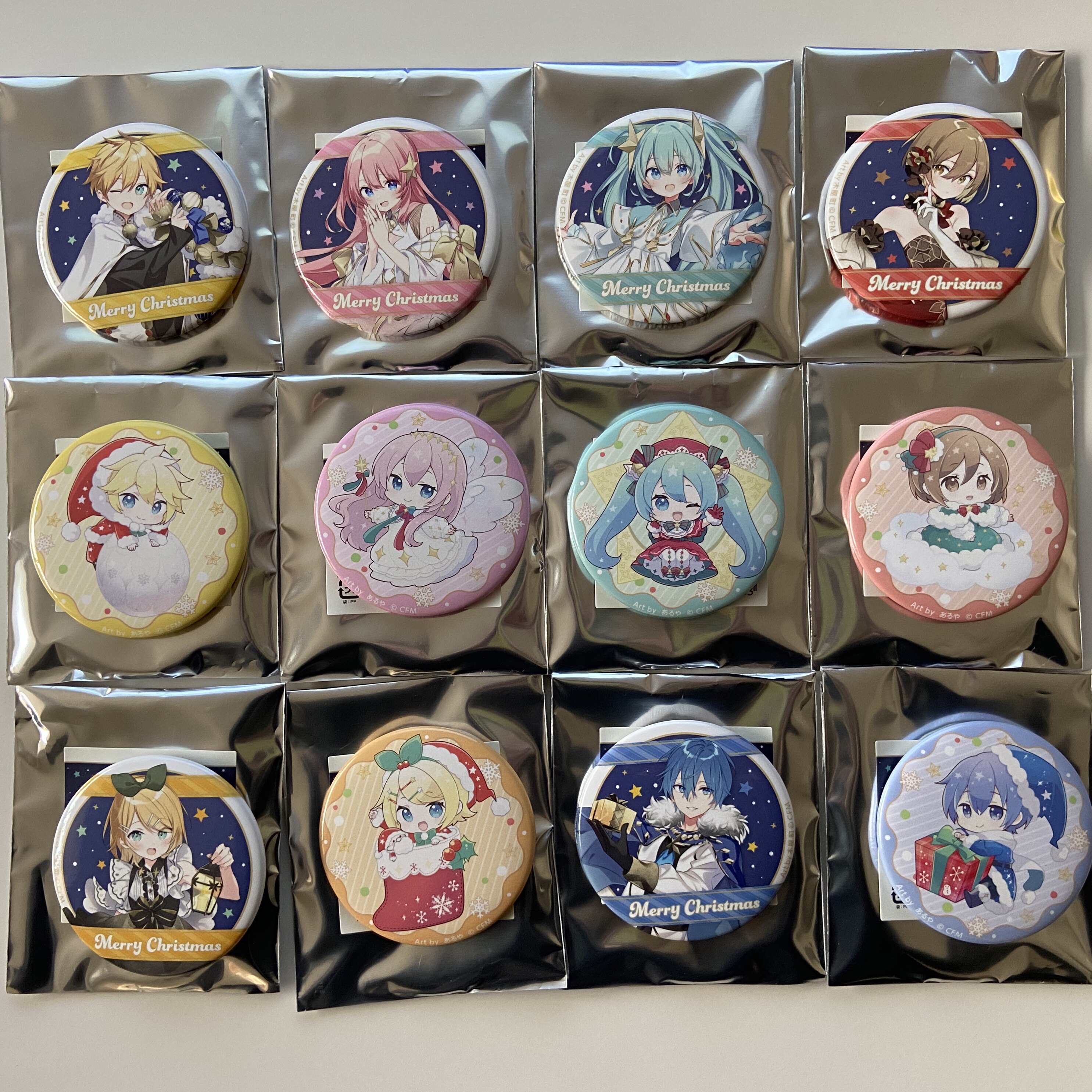 初音未来2023圣诞吧唧徽章