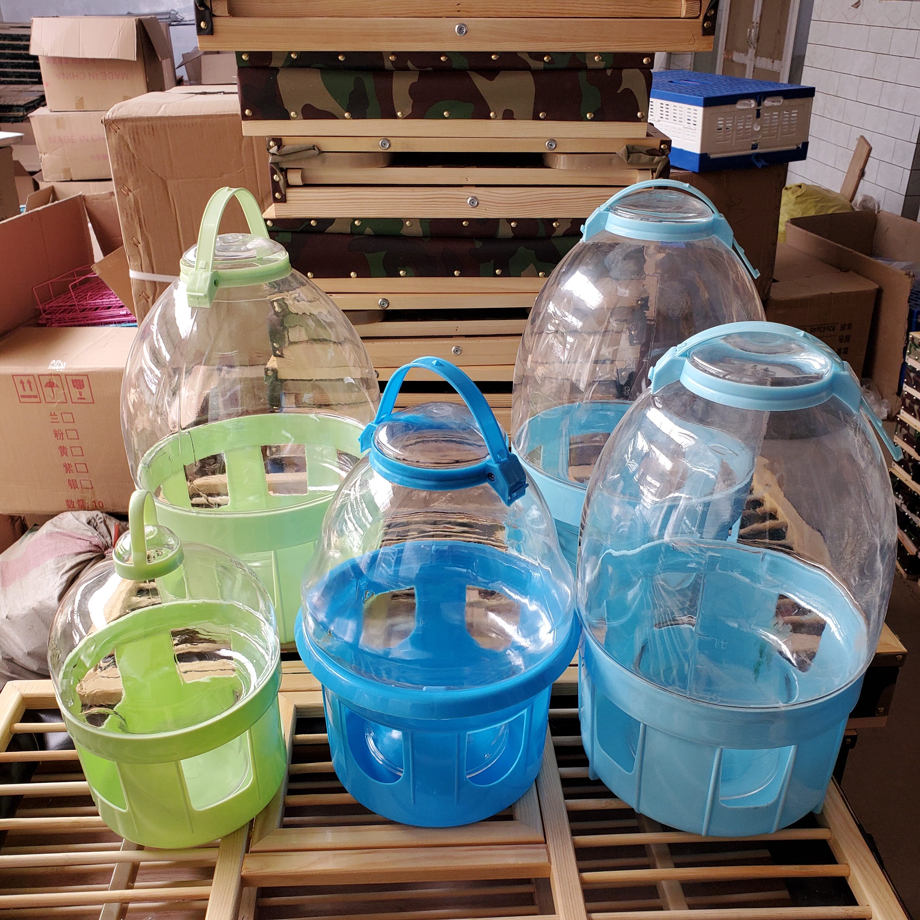 鸽子用品用具 鸽舍水壶 鸽子饮水壶 水壶恒温保温器 保温底座