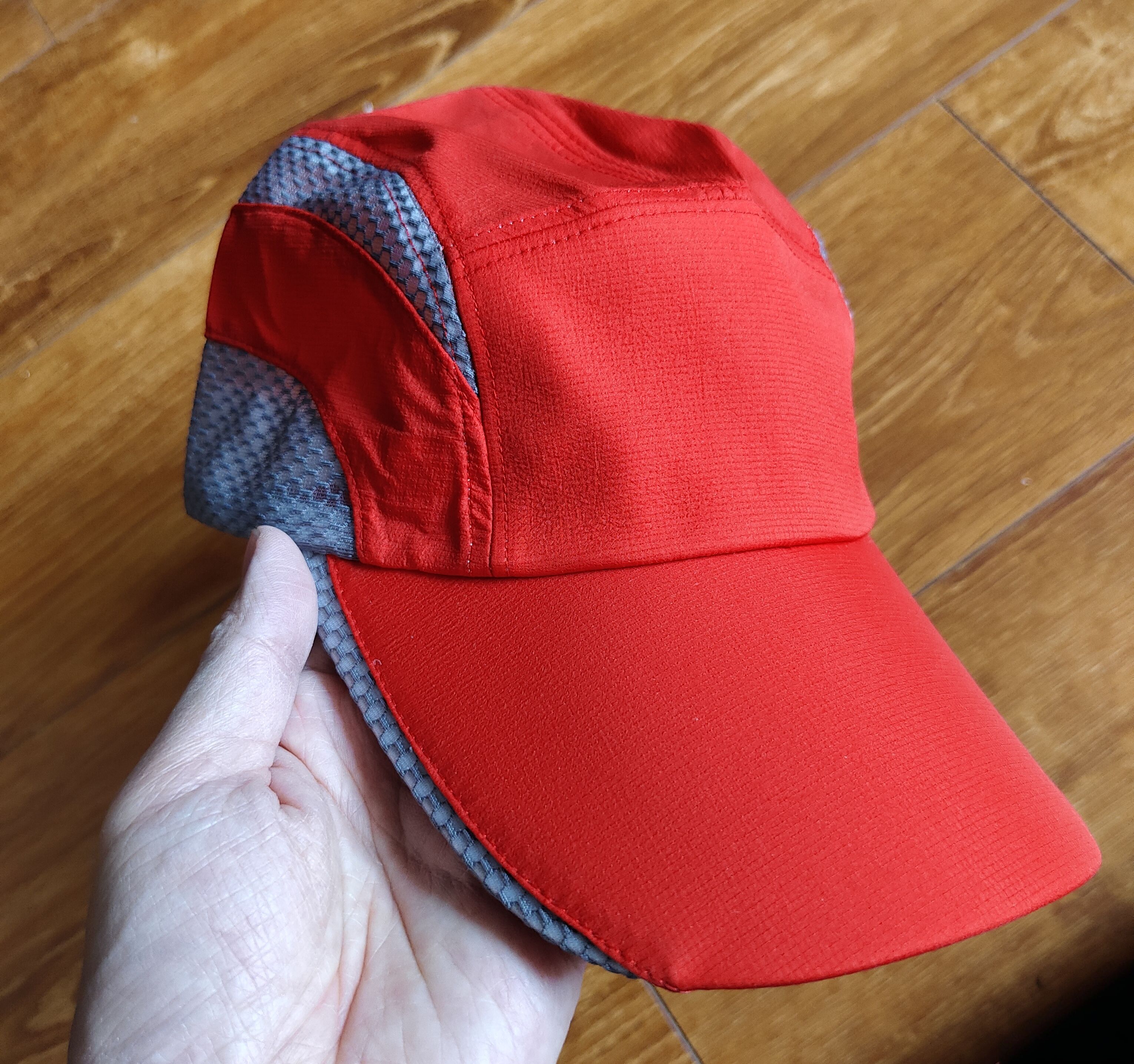 中国红棒球帽鸭舌帽帽子遮阳帽旅游跑步晨练登山小红帽太阳帽徒步