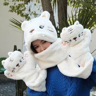 虎年可爱小萌虎韩版冬保暖加厚毛茸茸围巾手套帽子三件套装一体帽