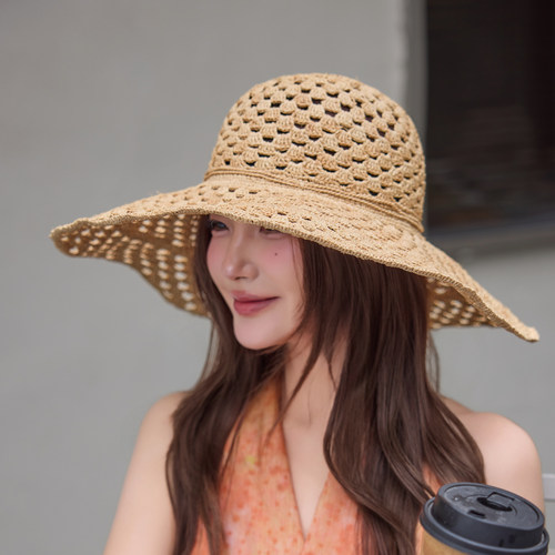 谷兜空间拉菲草镂空出游渔夫帽