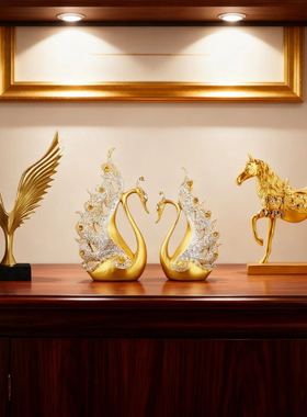 情侣天鹅摆件家居客厅酒柜装饰品