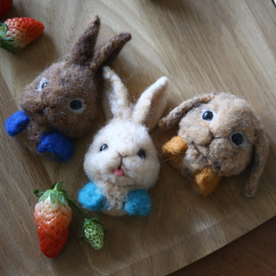 【动物与园】AFTERFLY原创手工彼得兔日系软妹兔子羊毛毡领扣胸针