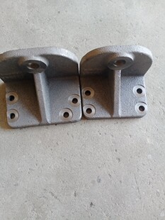 康明斯发动机前悬支架 6002 KCC30306001