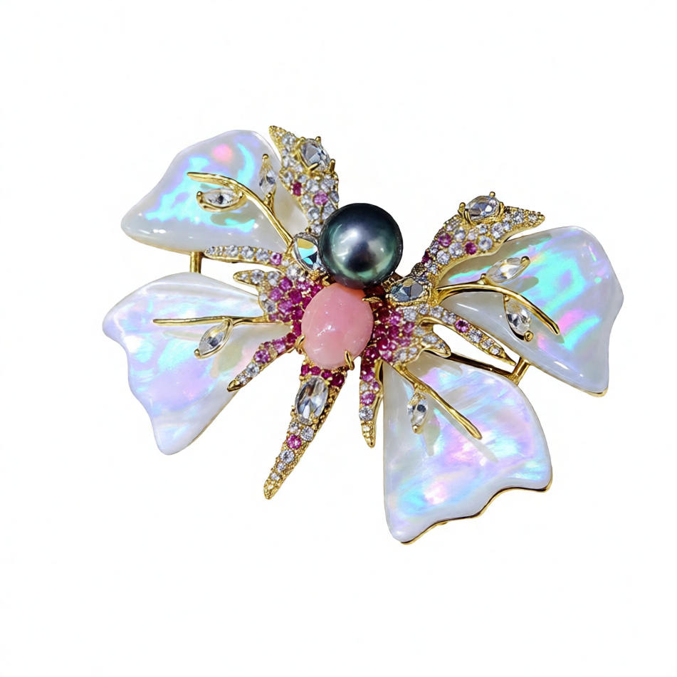 新款蝴蝶胸针高档天然海水珍珠镶嵌贝壳翅膀古风胸花新年送礼佳品