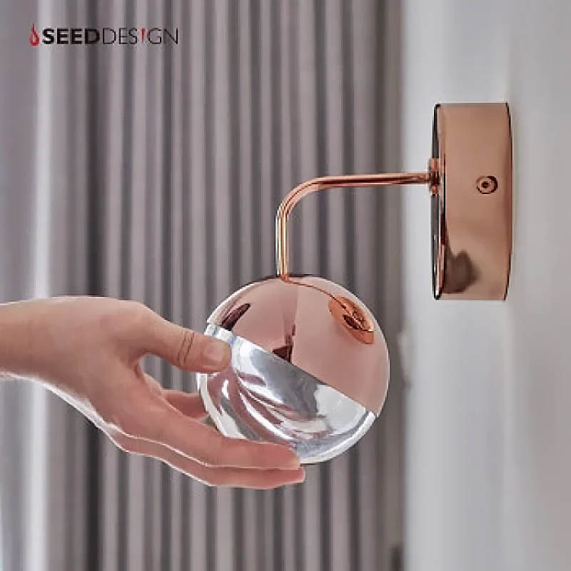 喜的现代简约可调光壁灯