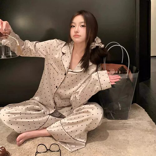 明星同款！大牌高级波点真丝睡衣