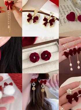 红丝绒蝴蝶结耳环长款流苏中式新娘耳钉复古高级感订婚耳饰女