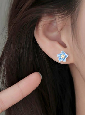 轻奢气质蓝色花朵耳环女夏季耳钉高级小众设计感山茶耳饰2024新款