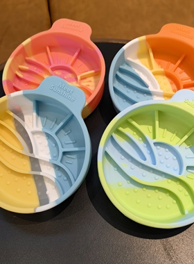 INS韩国硅胶慢食碗中小型犬防噎餐具猫狗碗食具餐具宠物用品