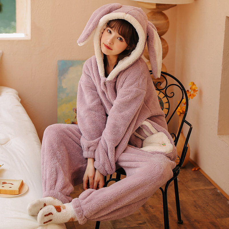 连体睡衣女冬季加厚加绒珊瑚绒可爱兔子新款秋冬法兰绒家居服套装