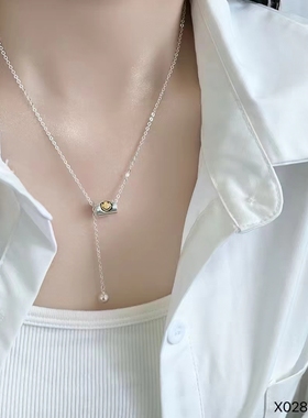 高级感冷淡风银色流苏项链女小众设计精致锁骨链日常通勤颈链2025