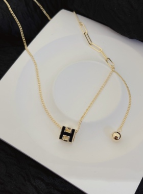 轻奢气质双面字母H项链女
