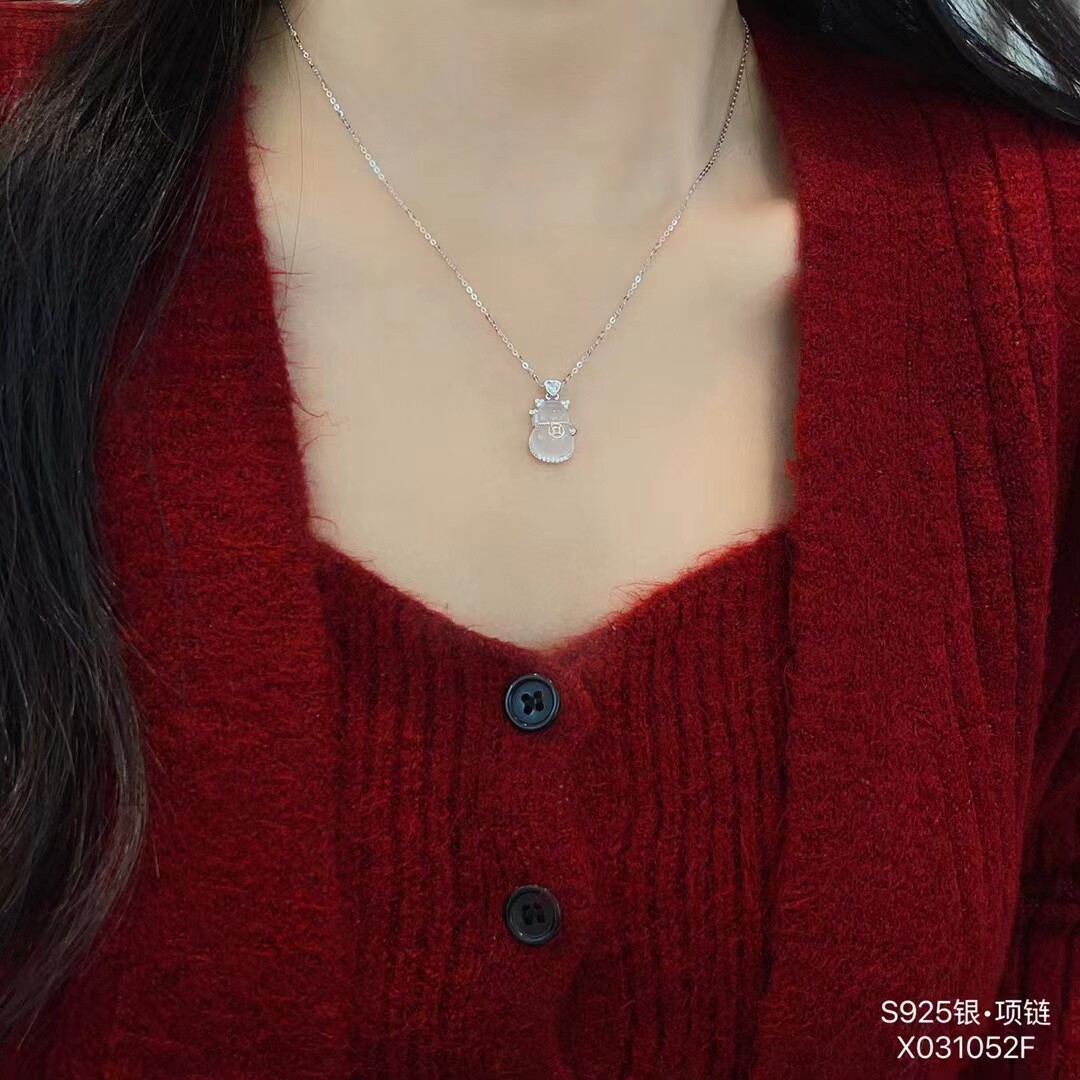 小众高级感新中式招财猫项链女轻奢时尚锁骨链日常通勤毛衣链2025