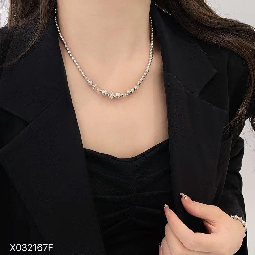 法式复古小众高级感仿珍珠项链女轻奢锁骨链气质百搭毛衣链2025年