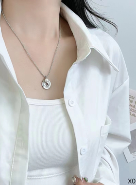 2025年新款精致简约优雅项链女百搭经典款毛衣链珍珠吊坠颈链配饰