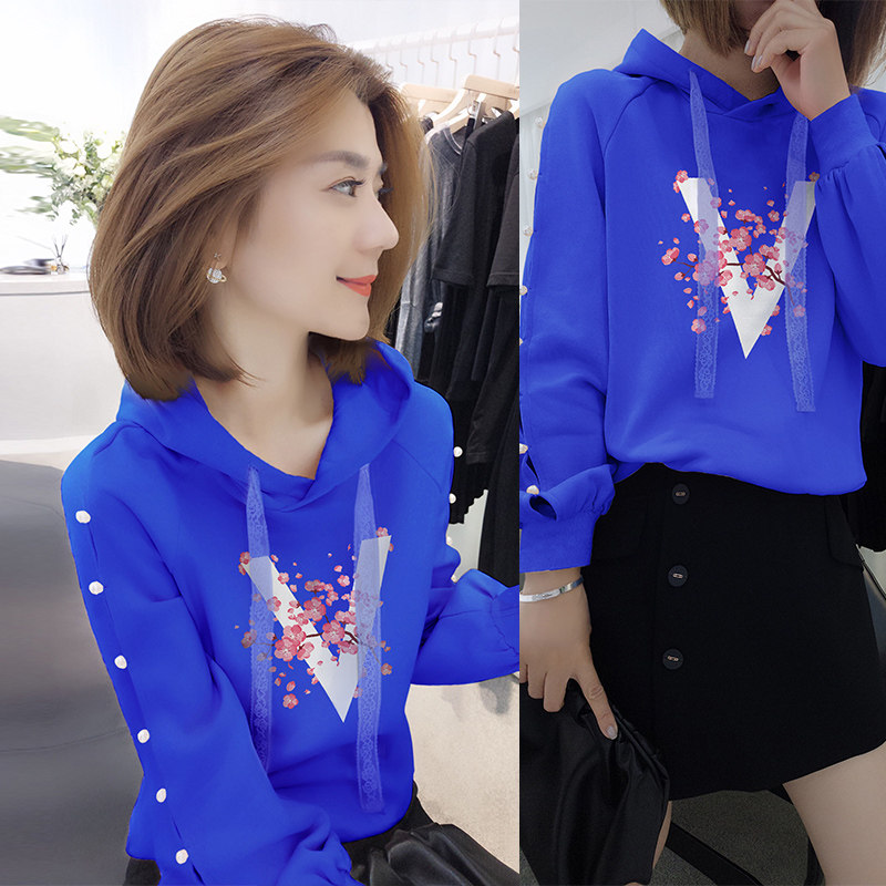 欧洲站秋装2020新款欧货秋款宝蓝色字母印花卫衣女士连帽套头上衣