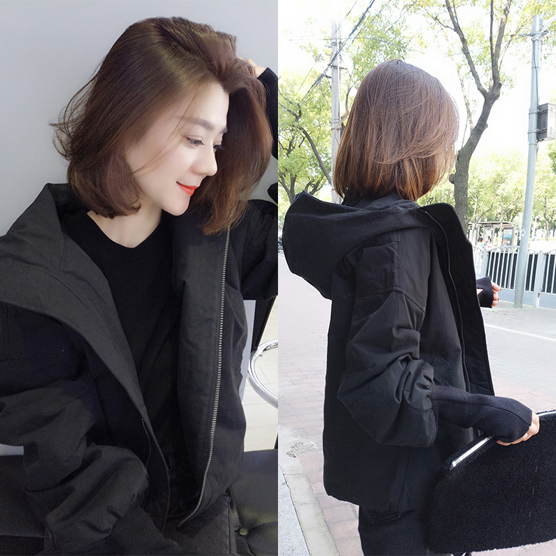 欧洲站冬装2020新款欧货小个子时尚休闲宽松羽绒服女黑色短款连帽